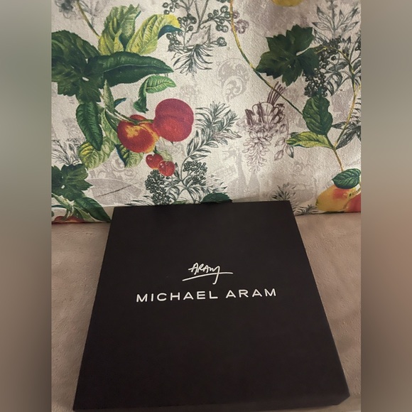 Michael Aram Safari Cheese Knife Set - Picture 6 of 6